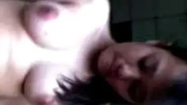 Gadis Perawan Cantik Pasrah Digenjot Kasur poster
